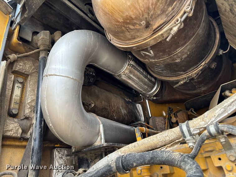 image for item DV2707 2013 John Deere 644K wheel loader