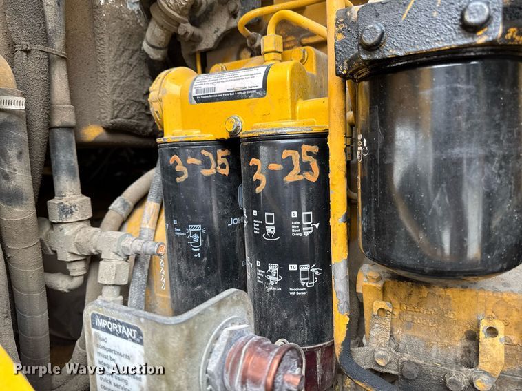 image for item DV2707 2013 John Deere 644K wheel loader