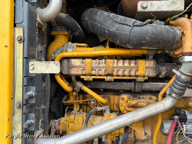 image for item DV2707 2013 John Deere 644K wheel loader