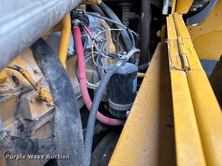 image for item DV2707 2013 John Deere 644K wheel loader