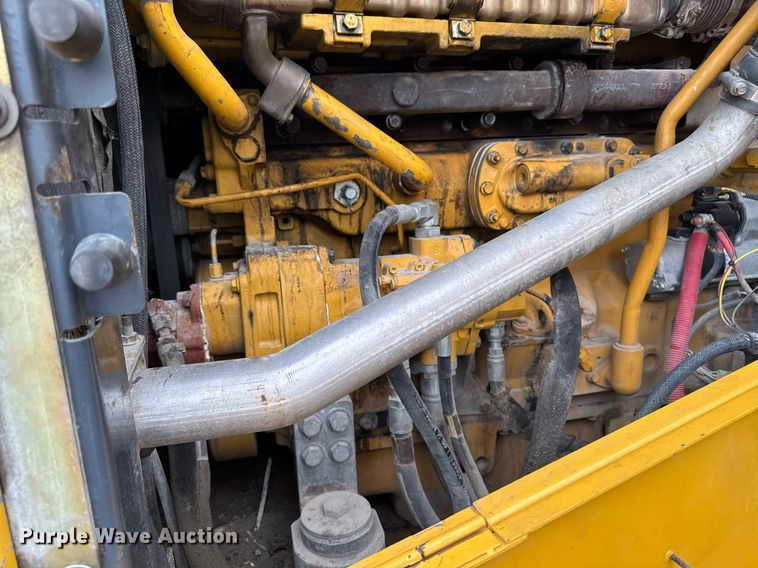 image for item DV2707 2013 John Deere 644K wheel loader