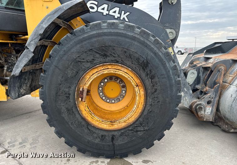 image for item DV2707 2013 John Deere 644K wheel loader