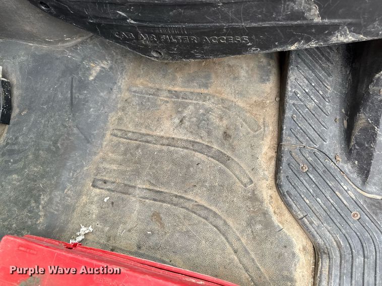 image for item DV2708 2004 Freightliner Business Class M2 dump truck