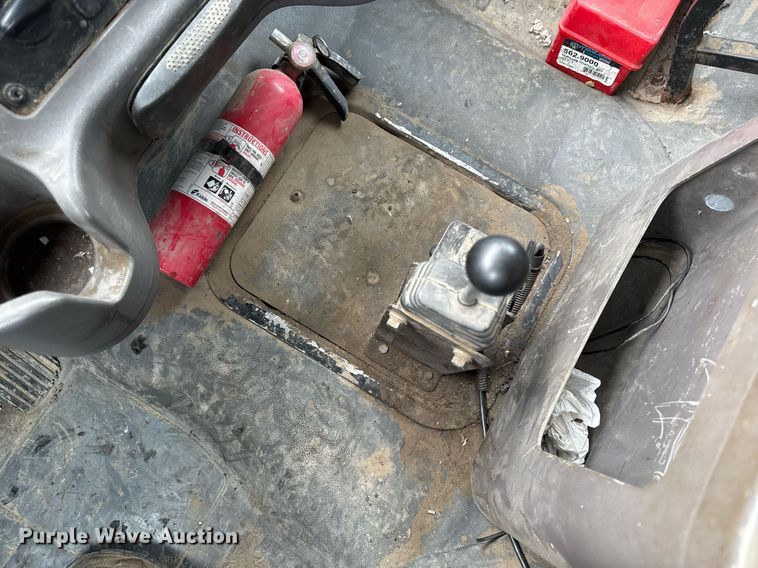 image for item DV2708 2004 Freightliner Business Class M2 dump truck