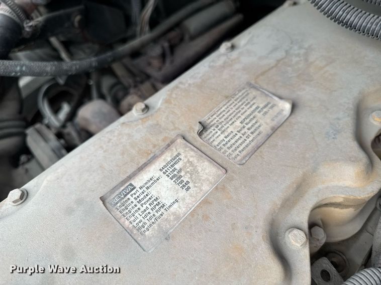 image for item DV2708 2004 Freightliner Business Class M2 dump truck