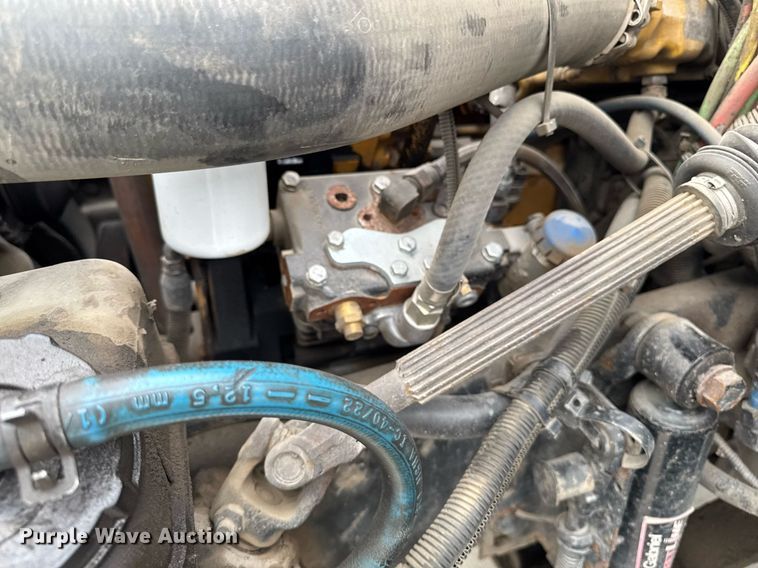 image for item DV2708 2004 Freightliner Business Class M2 dump truck