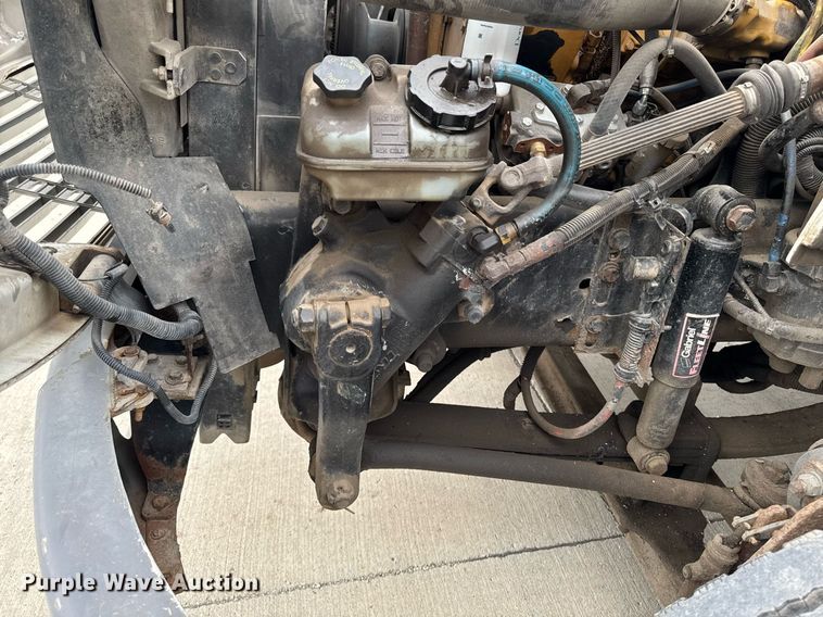 image for item DV2708 2004 Freightliner Business Class M2 dump truck