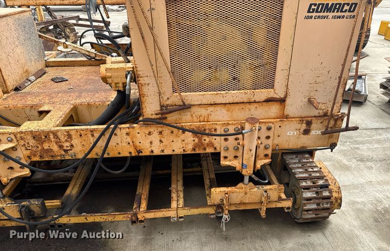 image for item DV2710 Gomaco GT-6000-120 paver