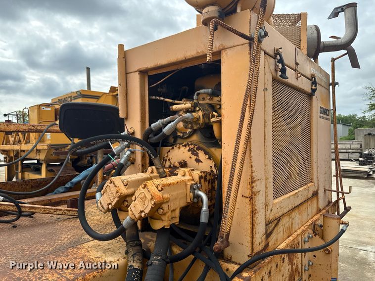 image for item DV2710 Gomaco GT-6000-120 paver