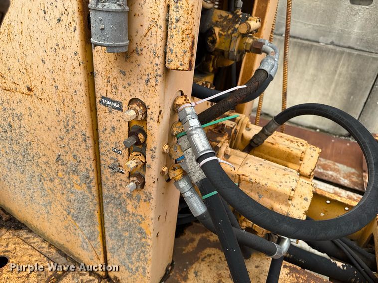 image for item DV2710 Gomaco GT-6000-120 paver