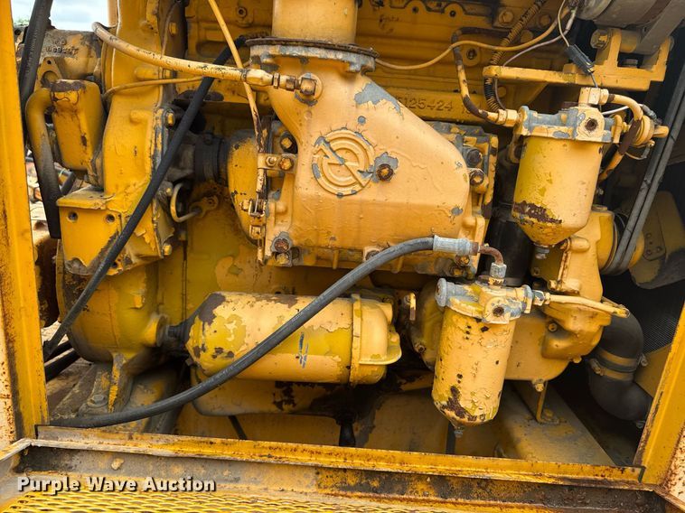 image for item DV2710 Gomaco GT-6000-120 paver