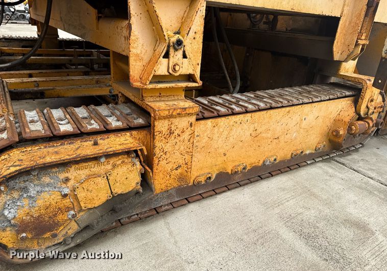 image for item DV2710 Gomaco GT-6000-120 paver