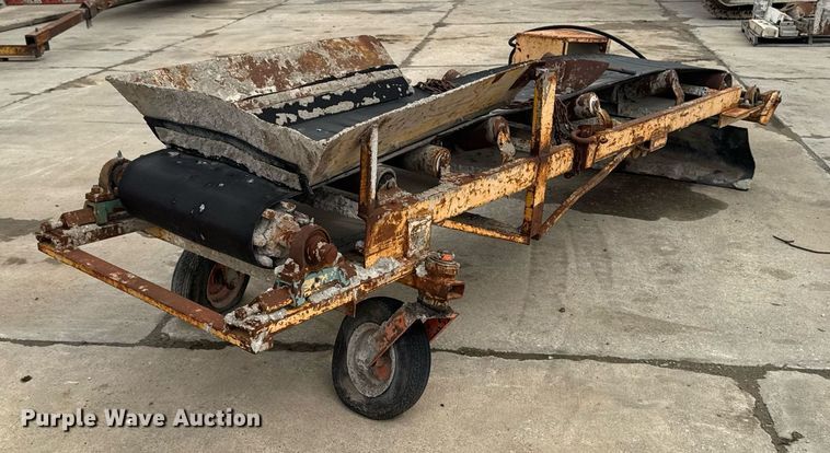 image for item DV2710 Gomaco GT-6000-120 paver