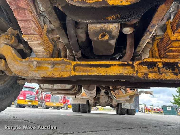 image for item DV2712 1979 Ford 8000 water truck