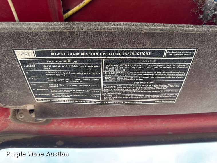 image for item DV2712 1979 Ford 8000 water truck