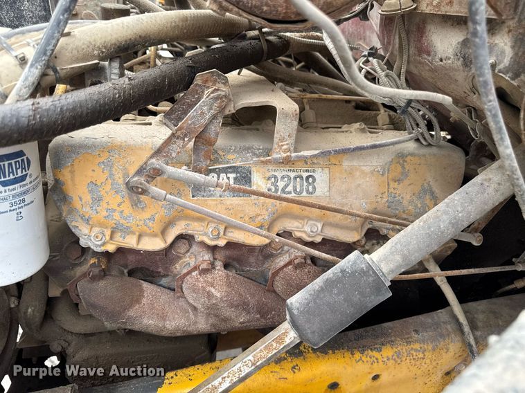 image for item DV2712 1979 Ford 8000 water truck