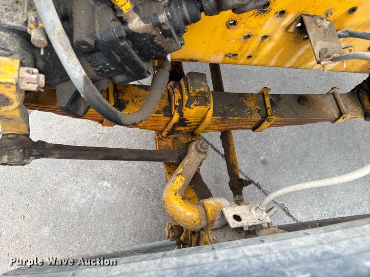 image for item DV2712 1979 Ford 8000 water truck