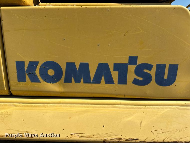 image for item DV4051 2006 Komatsu PC220LC-8 excavator