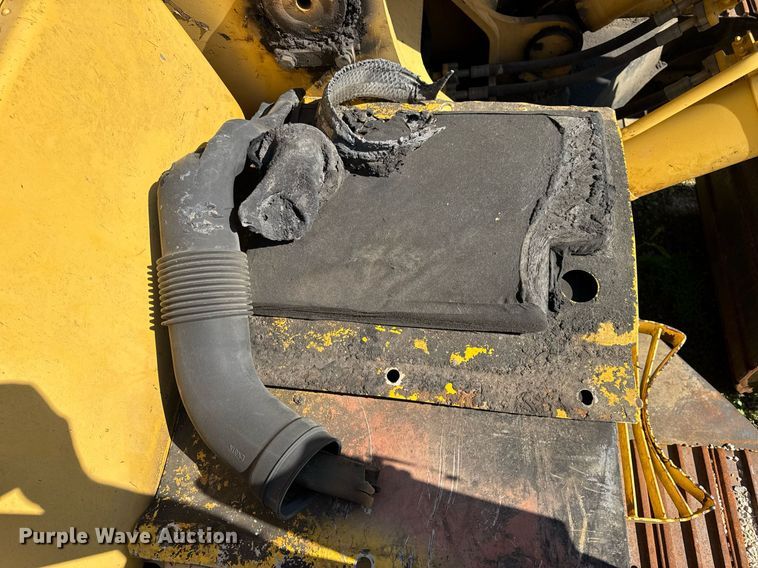 image for item DV4051 2006 Komatsu PC220LC-8 excavator