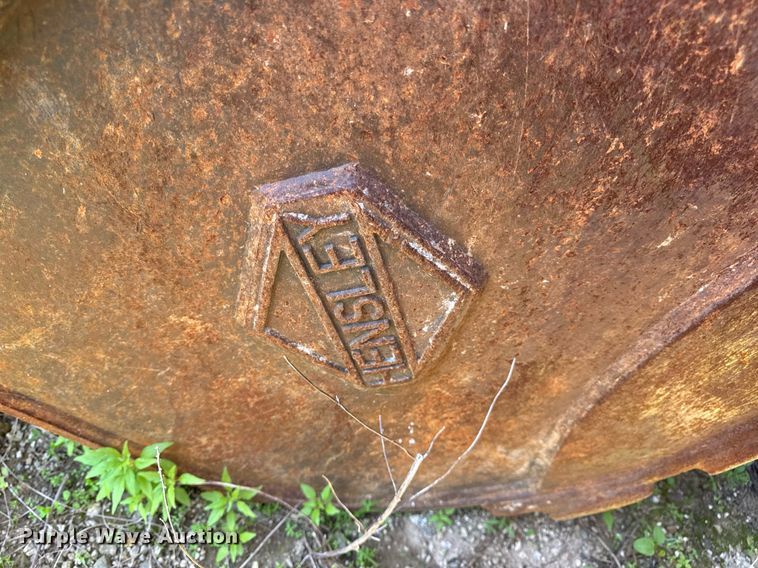 image for item DV4051 2006 Komatsu PC220LC-8 excavator