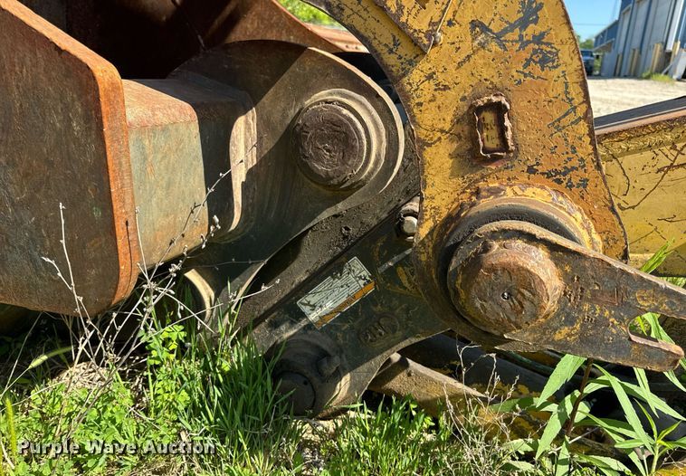 image for item DV4051 2006 Komatsu PC220LC-8 excavator