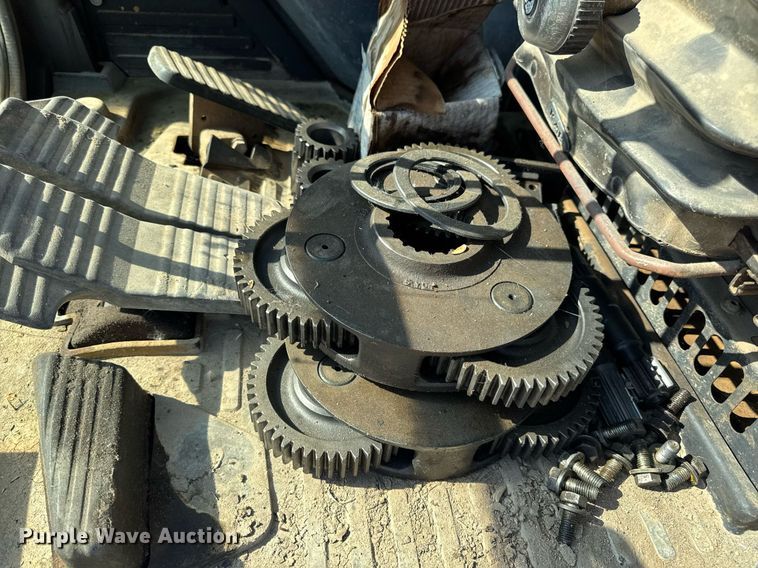 image for item DV4051 2006 Komatsu PC220LC-8 excavator