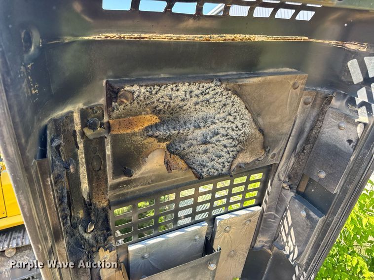 image for item DV4051 2006 Komatsu PC220LC-8 excavator