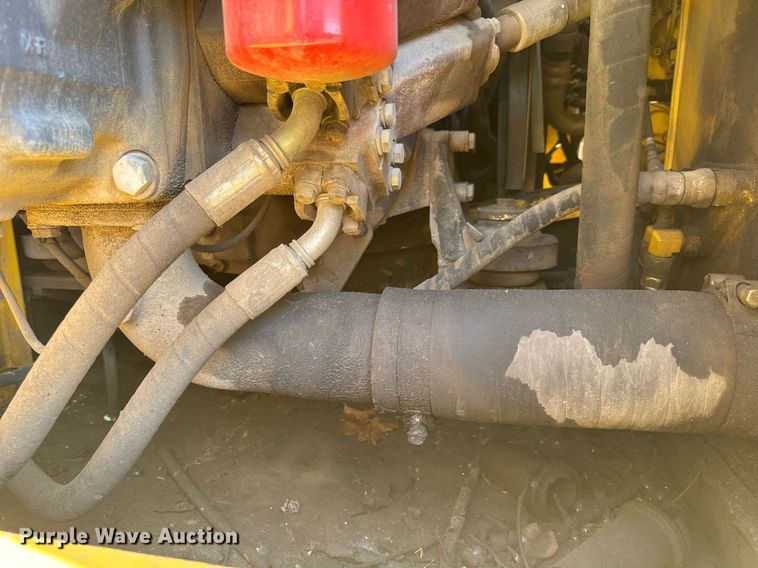 image for item DV4051 2006 Komatsu PC220LC-8 excavator