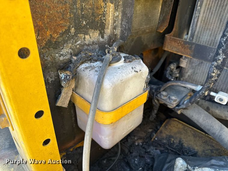 image for item DV4051 2006 Komatsu PC220LC-8 excavator