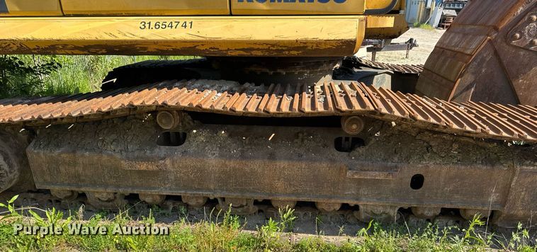 image for item DV4051 2006 Komatsu PC220LC-8 excavator