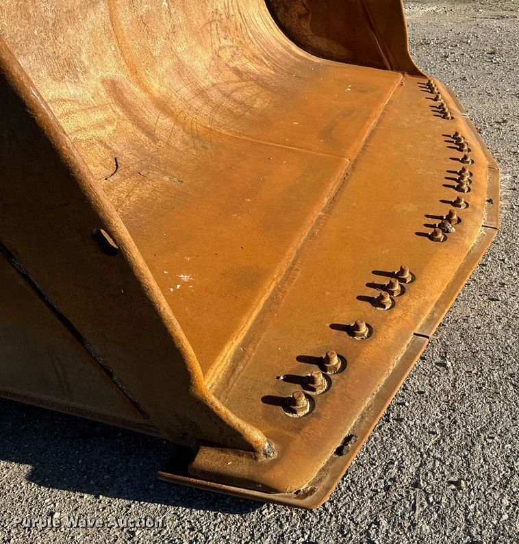 image for item DV4052 2009 John Deere 844K wheel loader