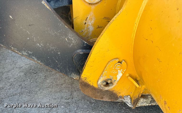 image for item DV4052 2009 John Deere 844K wheel loader