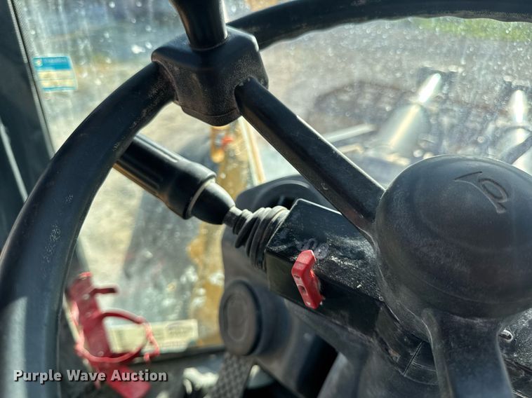 image for item DV4052 2009 John Deere 844K wheel loader