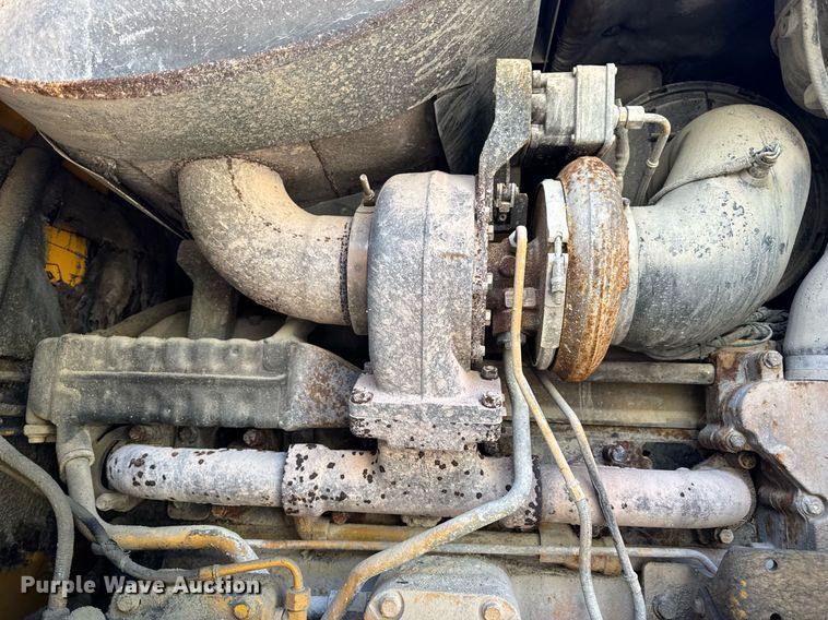 image for item DV4052 2009 John Deere 844K wheel loader