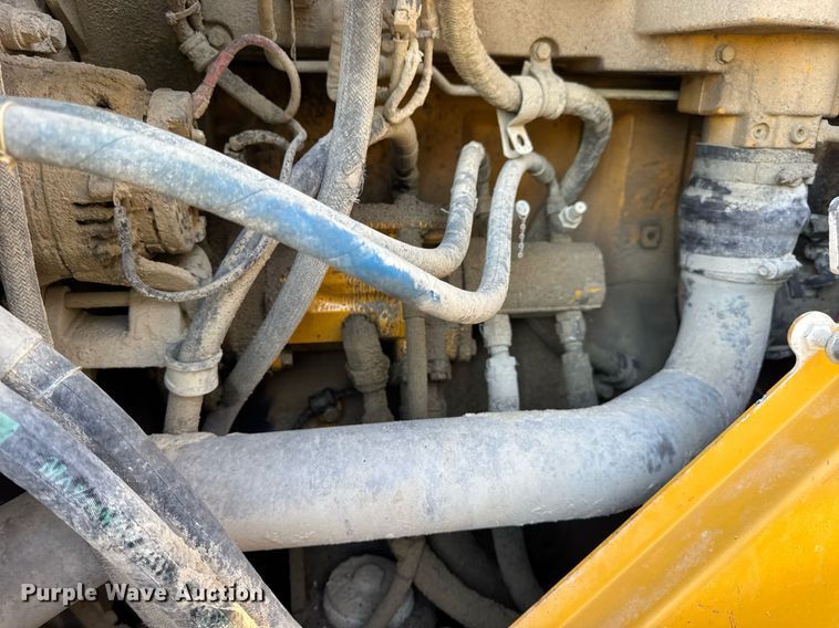 image for item DV4052 2009 John Deere 844K wheel loader