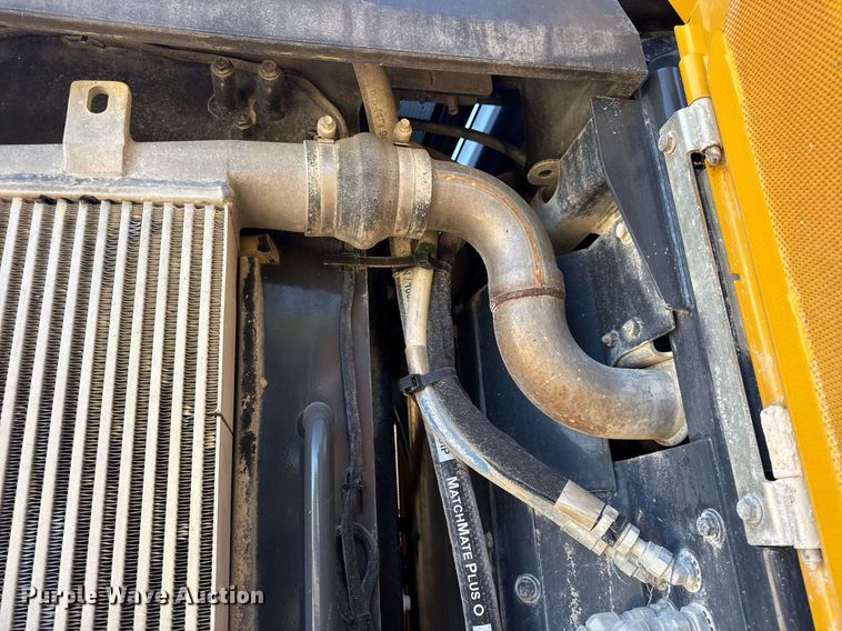 image for item DV4052 2009 John Deere 844K wheel loader