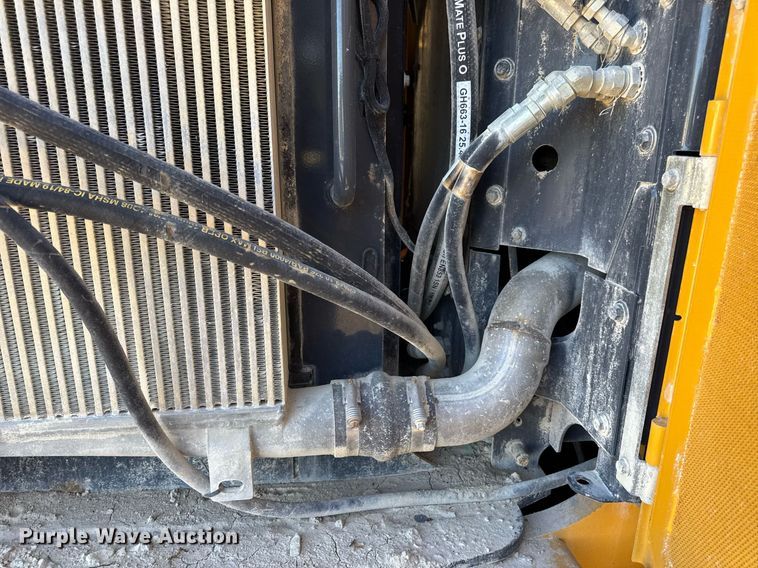 image for item DV4052 2009 John Deere 844K wheel loader