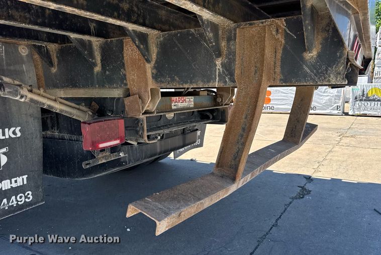 image for item DV4056 2020 Chevrolet Silverado 6500HD flatbed truck