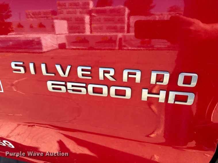 image for item DV4056 2020 Chevrolet Silverado 6500HD flatbed truck