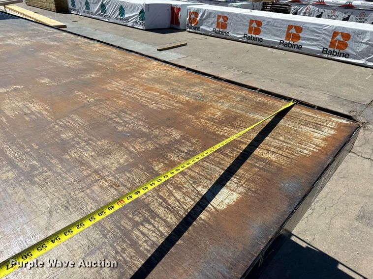 image for item DV4056 2020 Chevrolet Silverado 6500HD flatbed truck