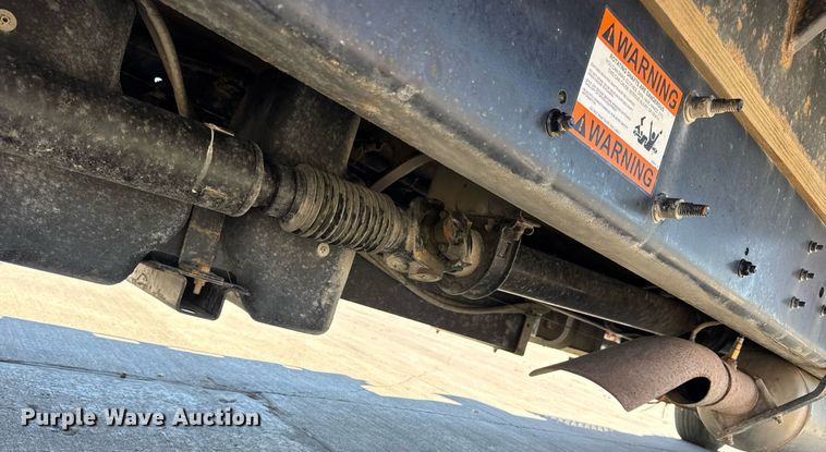 image for item DV4056 2020 Chevrolet Silverado 6500HD flatbed truck