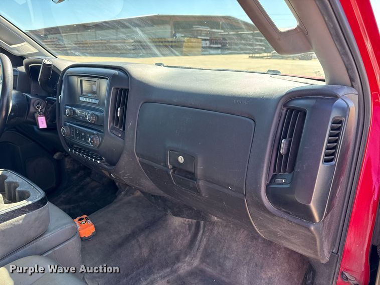 image for item DV4056 2020 Chevrolet Silverado 6500HD flatbed truck