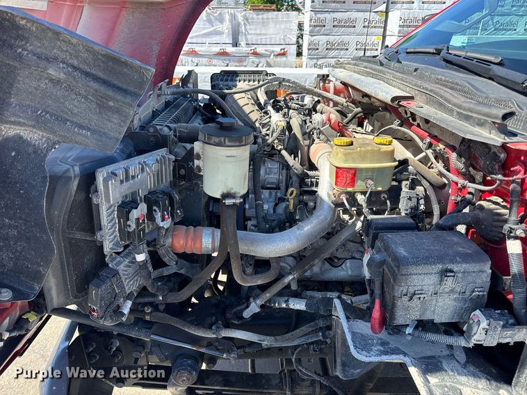 image for item DV4056 2020 Chevrolet Silverado 6500HD flatbed truck