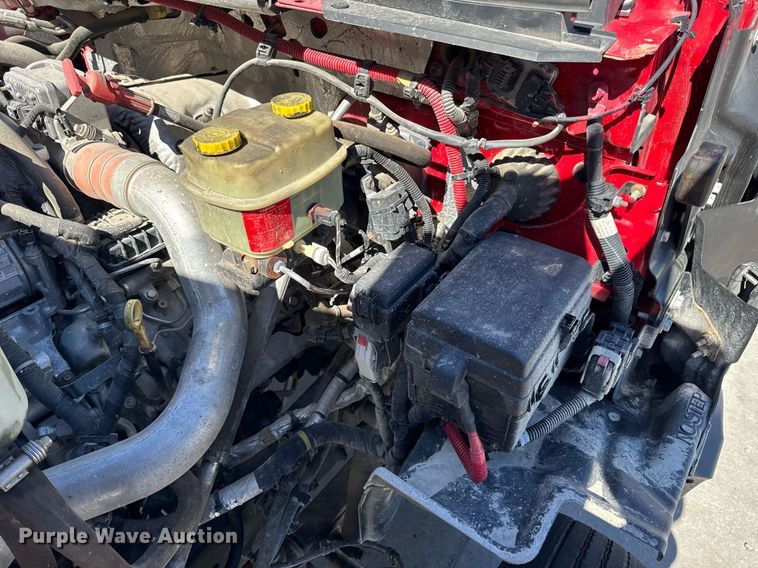 image for item DV4056 2020 Chevrolet Silverado 6500HD flatbed truck