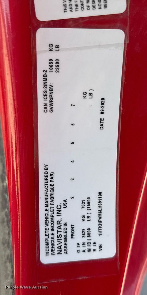 image for item DV4056 2020 Chevrolet Silverado 6500HD flatbed truck