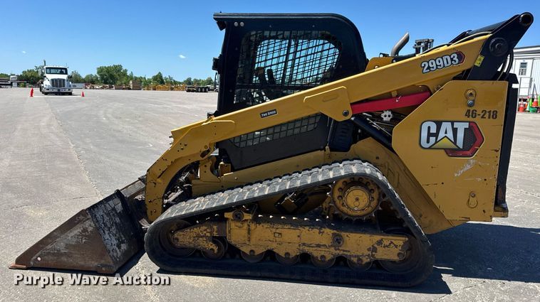 image for item DV4057 2021 Caterpillar 299D3 tracked skid steer loader