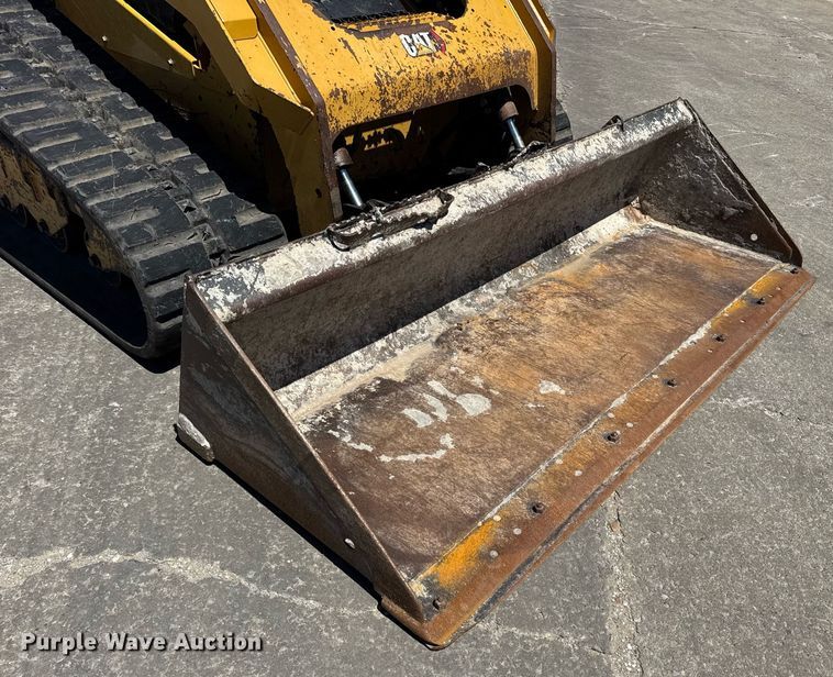 image for item DV4057 2021 Caterpillar 299D3 tracked skid steer loader