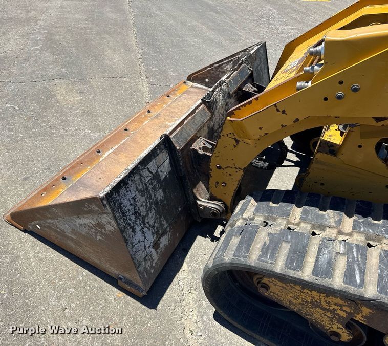 image for item DV4057 2021 Caterpillar 299D3 tracked skid steer loader