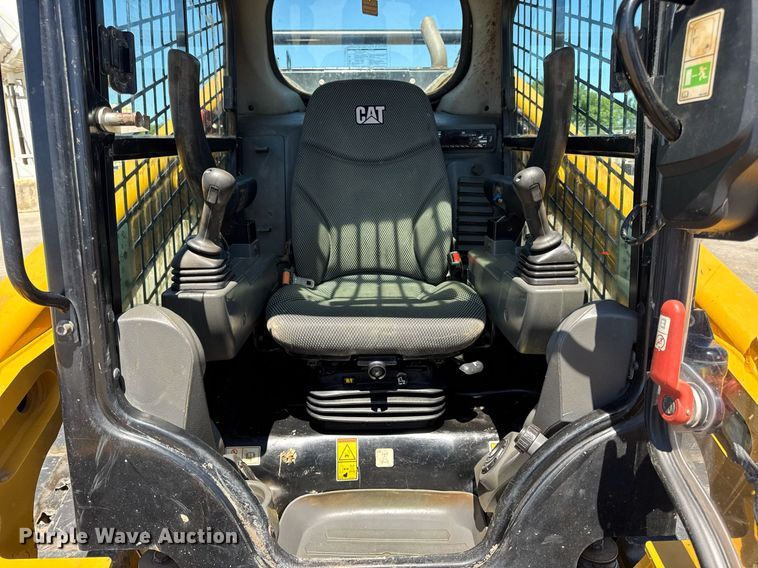 image for item DV4057 2021 Caterpillar 299D3 tracked skid steer loader