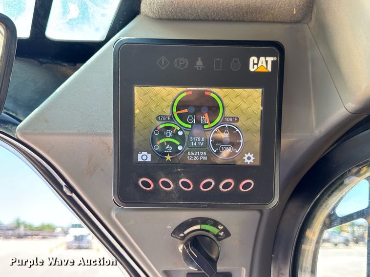 image for item DV4057 2021 Caterpillar 299D3 tracked skid steer loader